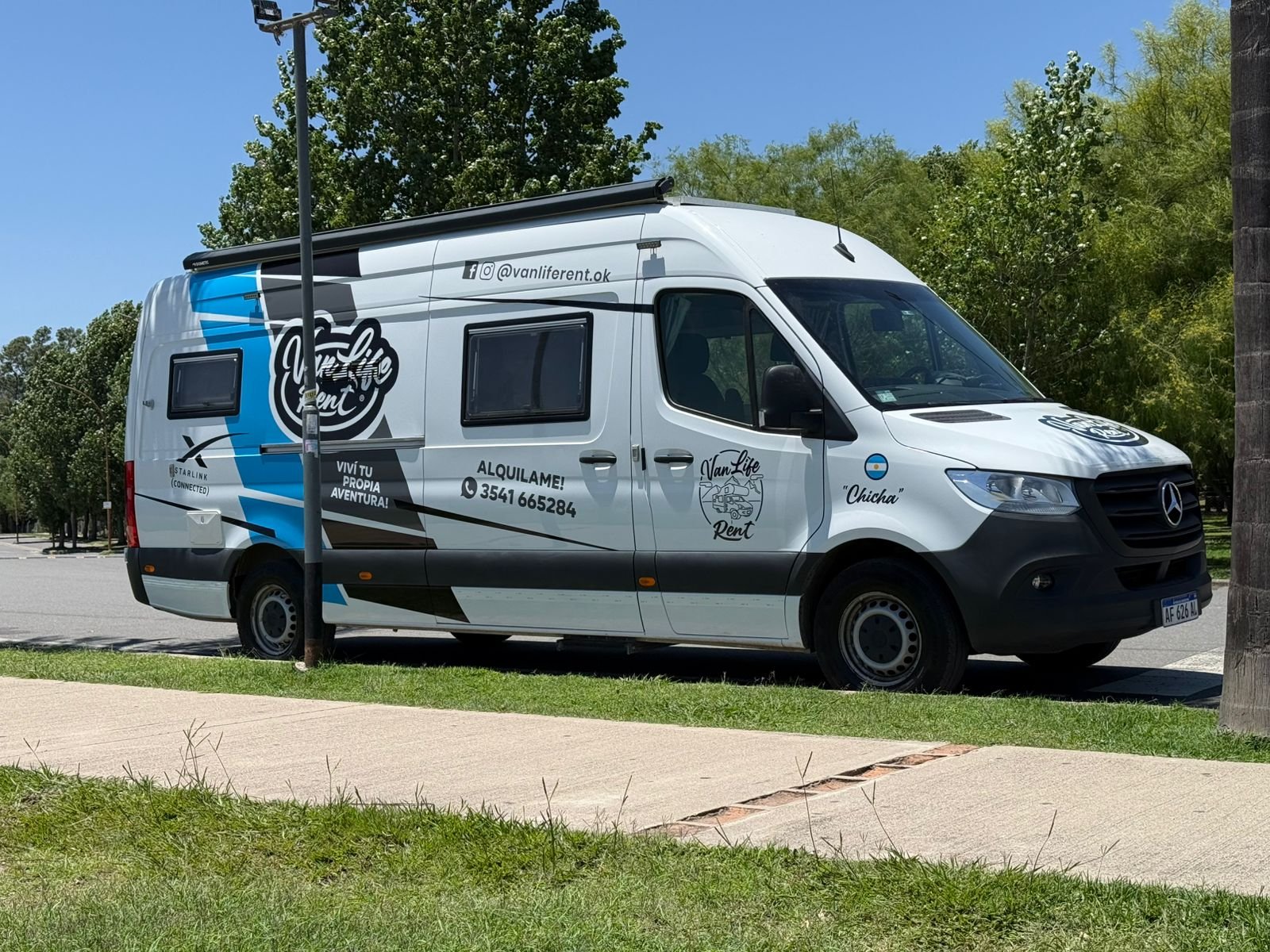 Mercedes Benz Sprinter Furgón (Chicha)